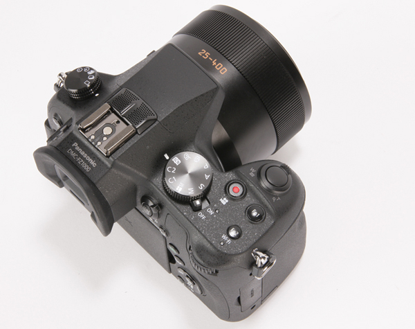 Đánh giá máy ảnh du lịch Panasonic Lumix DMC - FZ1000