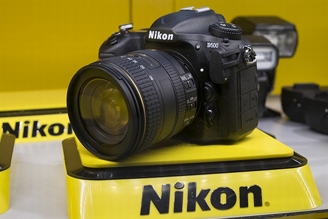 Đánh giá Nikon D500 Body: chuyên nghiệp, ấn tượng